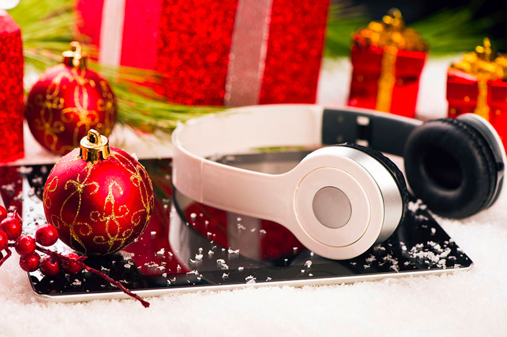 13 thoughtful gifts for someone who is hard to shop for